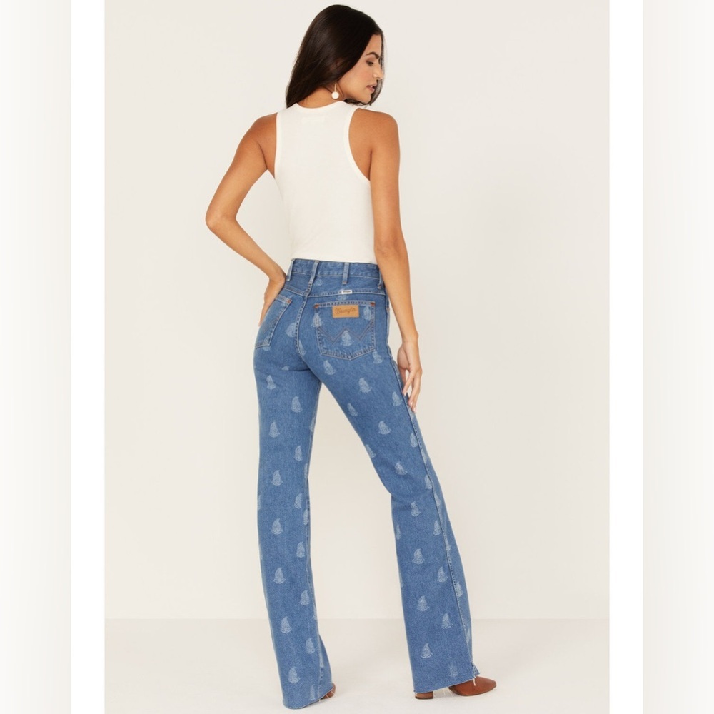 Wrangler Blue Patterned Flare Jeans - Picture 4 of 17